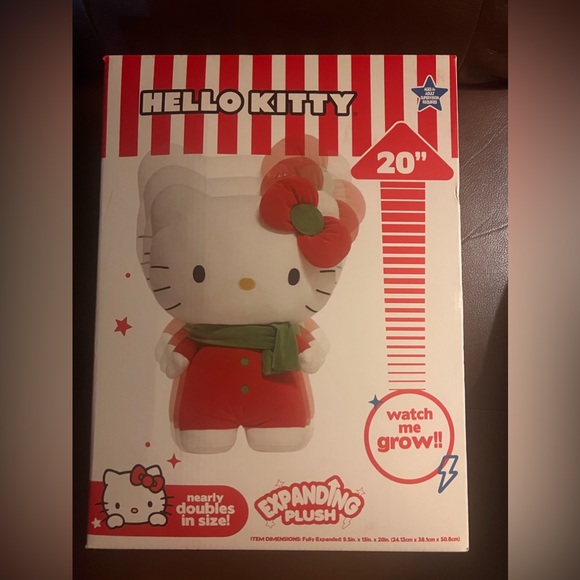 Hello Kitty Expanding plush! - Picture 2 of 4